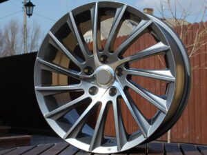 Alfa Romeo alufelni